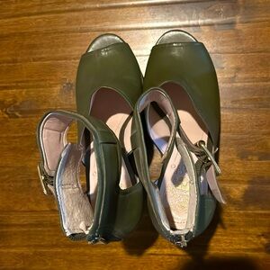 Olive Green High Heels 4”